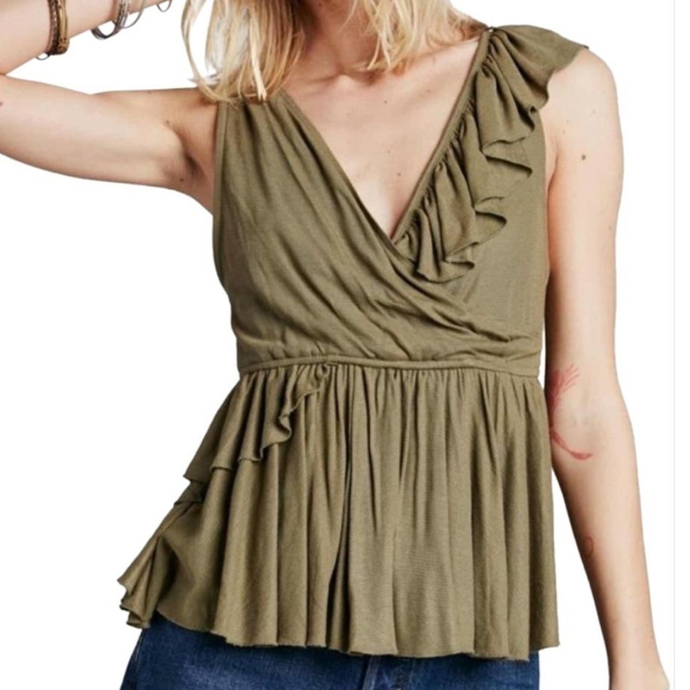 Free People Green Ruffle Flowy Tank Top Size Medium